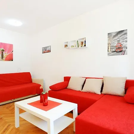 Lovely Flat Апартаменты Сплит