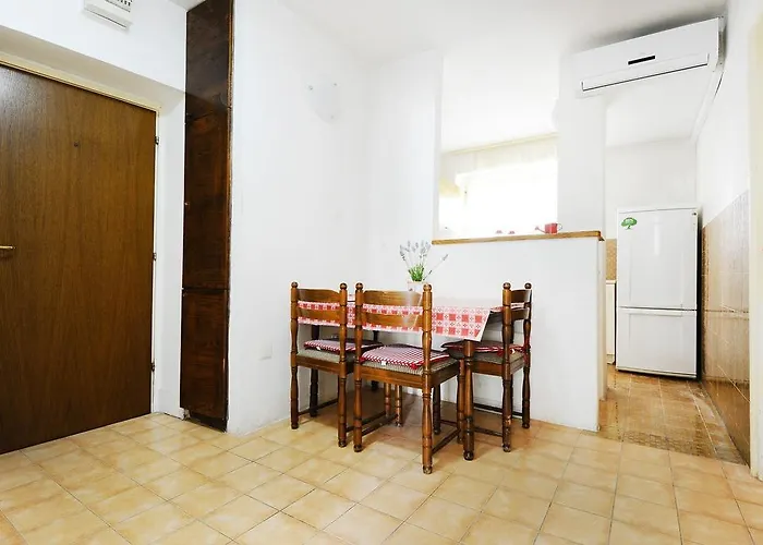 Lovely Flat Апартаменти